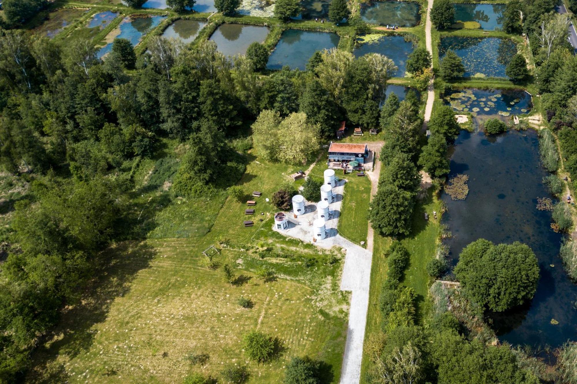 Slube An Den Teichen Hoher Flaeming Rottstock Kültér fotó