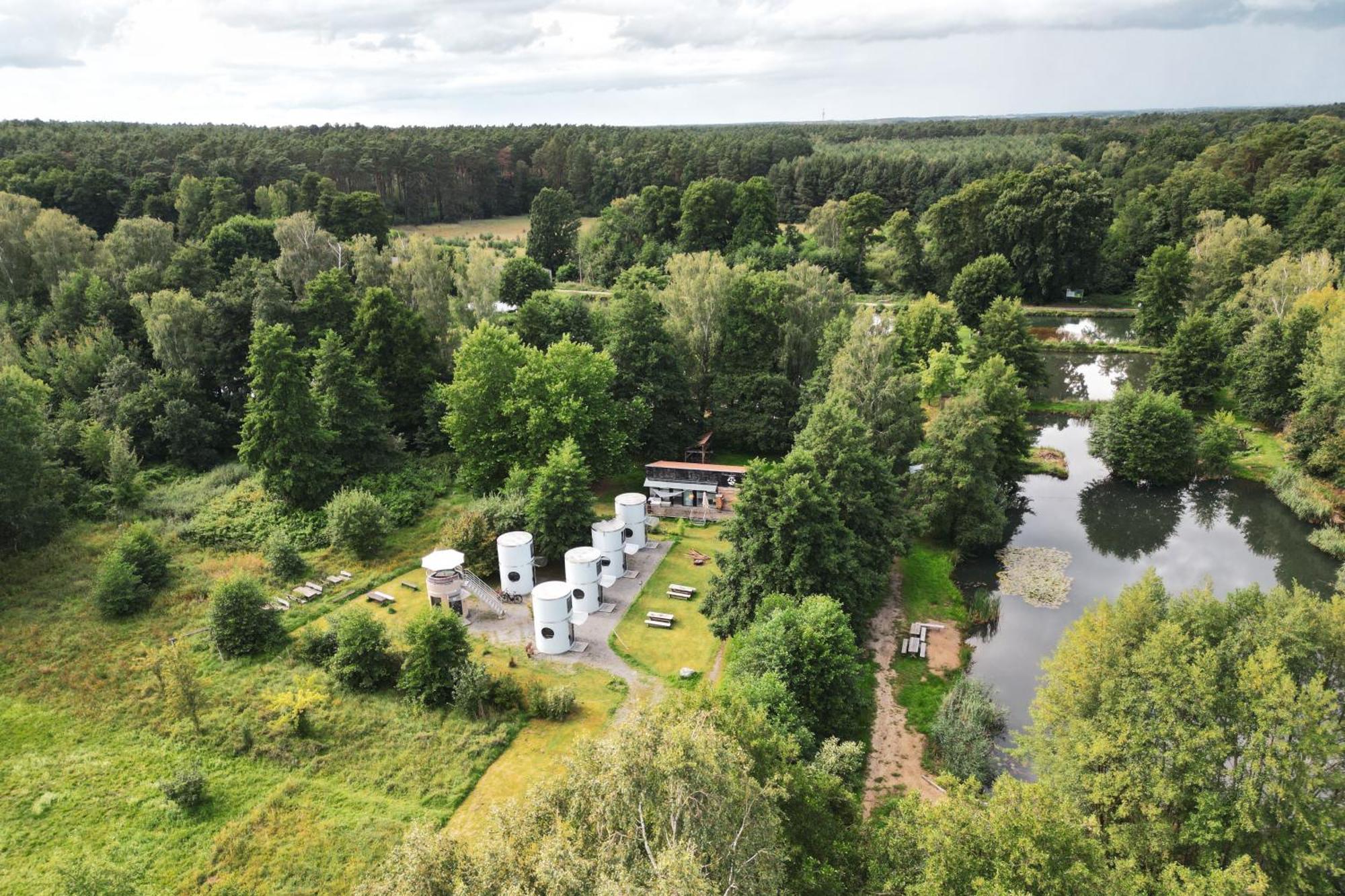 Slube An Den Teichen Hoher Flaeming Rottstock Kültér fotó
